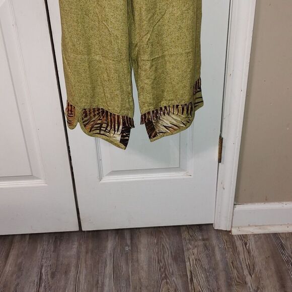 Paradiso 4 pc  beaded outfit  cropped pants and 3 various matching shirts  Sz XL - Picture 3 of 13